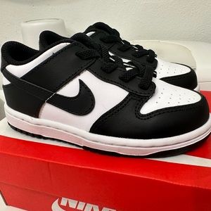 Nike dunk low panda toddler size 9C